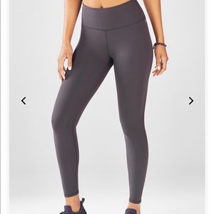 FABLETICS 7/8 Powerhold Leggings NEW WITH TAGS (L)